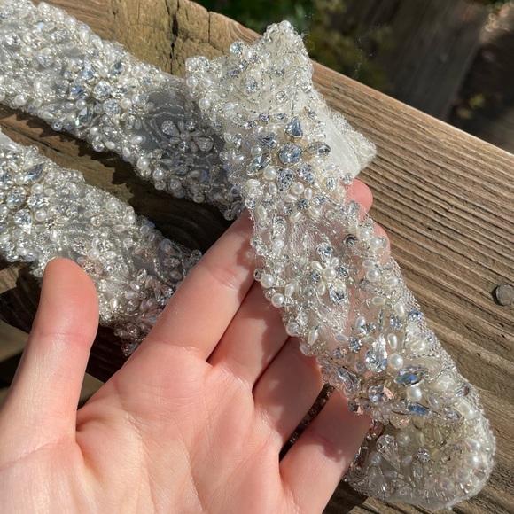 NEW NEVER WORN Bridal Belt 31.5” main image 5